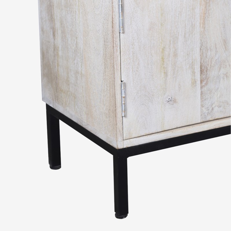 Mueble de TV en Madera Natural con Detalles Metálicos - Imagen 6